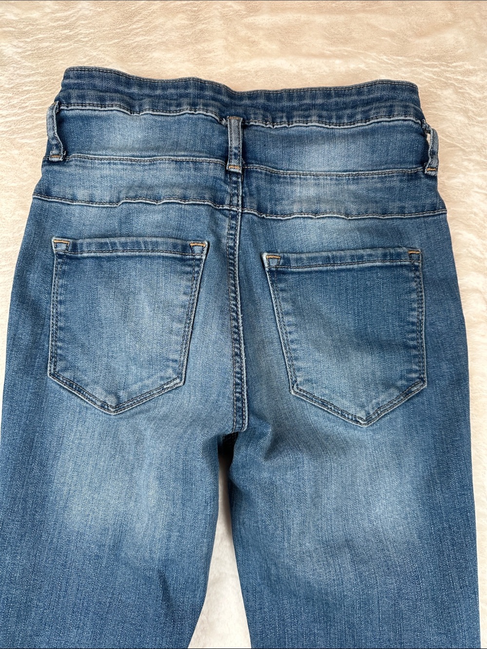 Refuge Mid Wash High-Rise Jegging-Fit Skinny Jeans - Picture 7 of 7